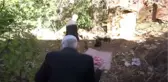 Sahipsiz Anne Köpeğe Mahalle Esnafı Sahip Çıktı