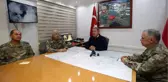 26 Askerimizin Yaralandığı Patlamayla İlgili Bakan Akar'dan İlk Açıklama: Çalışmalar Devam Ediyor