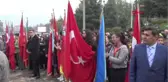 Amasya Ata'yı Anarken Gözleri Doldu