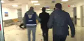 Komşusunu Öldürüp Çocuklarını Yaralayan Zanlı Polise Teslim Oldu