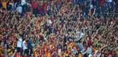 Galatasaray Tribünleri, Yıldırım Demirören'i İstifaya Davet Etti