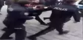 Saldırı Girişiminde Bulunan İşportacının Üzerinden Bıçak ve Kuru Sıkı Tabanca Çıktı