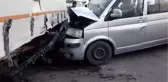 Kamyonla Minibüs Çarpıştı: 4 Yaralı