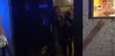 Pascal Nouma Sahnede Sevgilisi ile Görüntülü Sohbet Etti