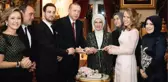 Yelda Demirören ile Hasan Kalyoncu'nun Nişan Yüzüklerini Cumhurbaşkanı Erdoğan ve Eşi Emine Erdoğan Taktı