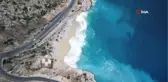 İki Gündür Etkili Olan Yağmur, Kaputaş Plajı'nı Turkuaz Rengine Bürüdü