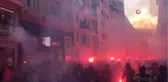 Galatasaraylılar, Meşalelerle Dolmabahçe'ye Gidiyor