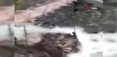 Yağmur Sonrası Oluşan Sel Uludere İlçesinde Duvarları Yıktı