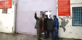 Sırrı Süreyya Önder, Zafer İşareti Yaparak Cezaevine Girdi