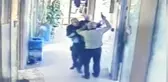 2 Kişinin Öldüğü Belediyedeki Silahlı Saldırının Kamera Görüntüleri Ortaya Çıktı