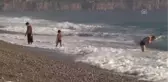 Zirvede Kar, Sahilde Deniz Keyfi