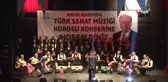 Zeki Müren Şarkıları Efeler Halkını Mest Etti