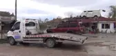 Minibüsü Çatıda Görenler Şaşırıyor