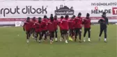 Orhan Kaynak: 