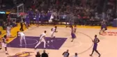 Lakers, Lebron James'le Kazandı