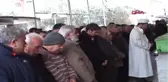 Aydın Aracıyla Park Halindeki Tır'a Çarpıp Hayatını Kaybeden Taksi Şoförü, Toprağa Verildi