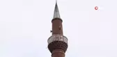 Cami Avlusuna Bırakılan Bebek Donmak Üzereyken Bulundu