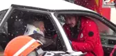 Bolu Kırmızı Işıkta Bekleyen Otomobili 20 Metre Savurdu