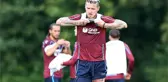 Trabzonspor'da Juraj Kucka, Antrenmanda Yaşadığı Sakatlık Nedeniyle Hastaneye Kaldırıldı