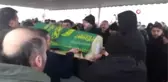 4 Aylık Oğlunun Tabutuna Sarılan Baba Yürekleri Dağladı.