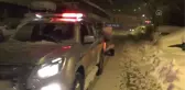 Karda Mahsur Kalan Pazarcıları Ekipler Kurtardı