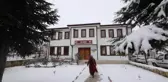 Kullanılmayan Kıyafet ve Kumaşlar Bez Torbaya Dönüştürülüyor