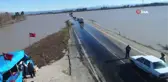 Osmaniye'de Sağanak Yağış Sele Neden Oldu... Tarım Arazileri ve Araçlar Suya Gömüldü