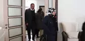 Diyaliz Hastası Öğrenciye Karnesi Evde Verildi