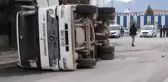 Çöp Kamyonuyla Polis Aracı Çarpıştı: 2 Yaralı