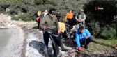 Seçim Çalışmalarını Bırakıp Çöp Topladı