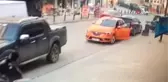 Ekmek Almaya Giden Çocuğa Araba Çarptı...dehşet Anları Kamerada