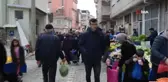 Dursunbey'de Vatandaşlara Ücretsiz Bez Torba Dağıtıldı