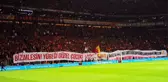Galatasaray Tribünlerinden Anlamlı Pankartlar!