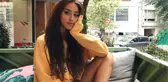Oyuncu Hamdi Alkan'ın Kızı Zeynep Alkan'ın Amuda Kalkarak Verdiği Poza Beğeni Yağdı