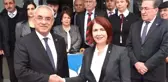 CHP'den İstifa Eden Avcılar Belediye Başkanı Handan Toprak Benli DSP'ye Katıldı
