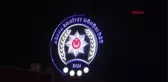 Polisten Kaçtı, Emniyetin Kapısına Çarptı: 3 Yaralı