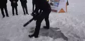 Yüzeyi Buzla Kaplı Çıldır Gölü'ne Dalış Yapıldı