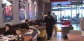 Yüzde 50 Zihinsel Engelli Ama Garsonluk Yapıyor