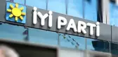 İYİ Parti'den İstifa Eden 874 Kişi AK Parti'ye Geçti