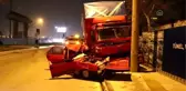 İzmir'de Trafik Kazası: 2 Yaralı