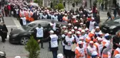 Avcılar'da Ücretlerini Alamayan Temizlik İşçileri İş Bırakınca Sokaklarda Çöp Yığınları Oluştu