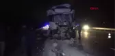 Kamyona Çarpan Tır'ın Sürücüsü Öldü