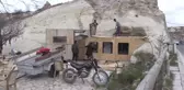 Kapadokya'da Peribacaları Yakınındaki Yapıların Yıkımı Devam Ediyor