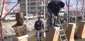 Isparta Parktan Çalınan Türk Büyüklerinin Büstleri Yenilendi