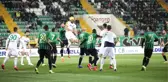 Alanyaspor'u 3-1 Mağlup Eden Akhisarspor, 8 Haftalık Galibiyet Hasretine Son Verdi