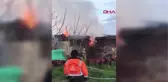 Silivri'de Ahşap Ev Alev Alev Yandı