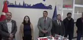 Muğla Kadın Polisler İçin Pasta ve Karanfilli Kutlama