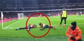 Arsenalli Iwobi ve Guendouzi, Taraftarlar Sahayı Daha Rahat Görsün Diye Şekilden Şekile Girdi