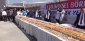 Bursa 10 Dakika 10 Metrelik Börek Yedi