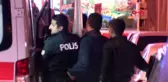 Taksim'de, Duvardan Düşerek Ağır Yaralandı
